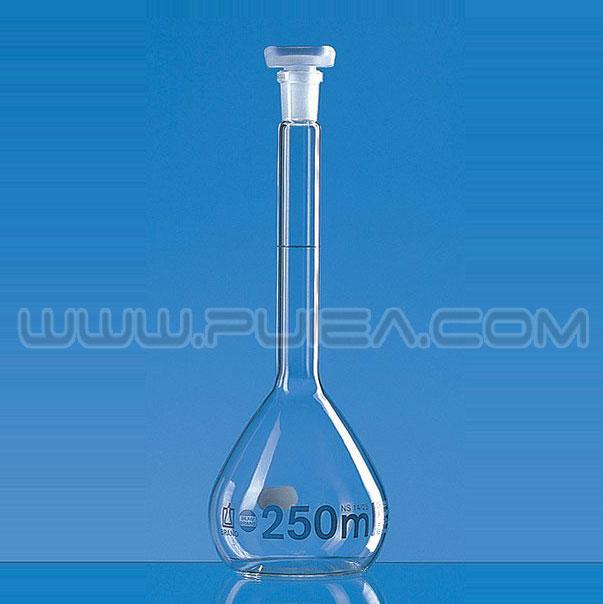 BRAND玻璃容量瓶 BLAUBRAND(R)，A级 带PP瓶塞